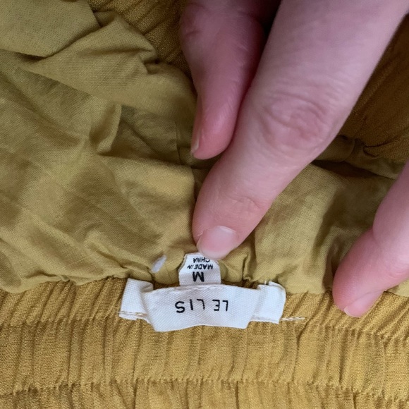 Fabulous Spring pants- just in time for Easter! - Picture 4 of 4